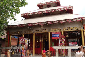 1920px_Bageshwori_Temple_Nepal_03.jpg